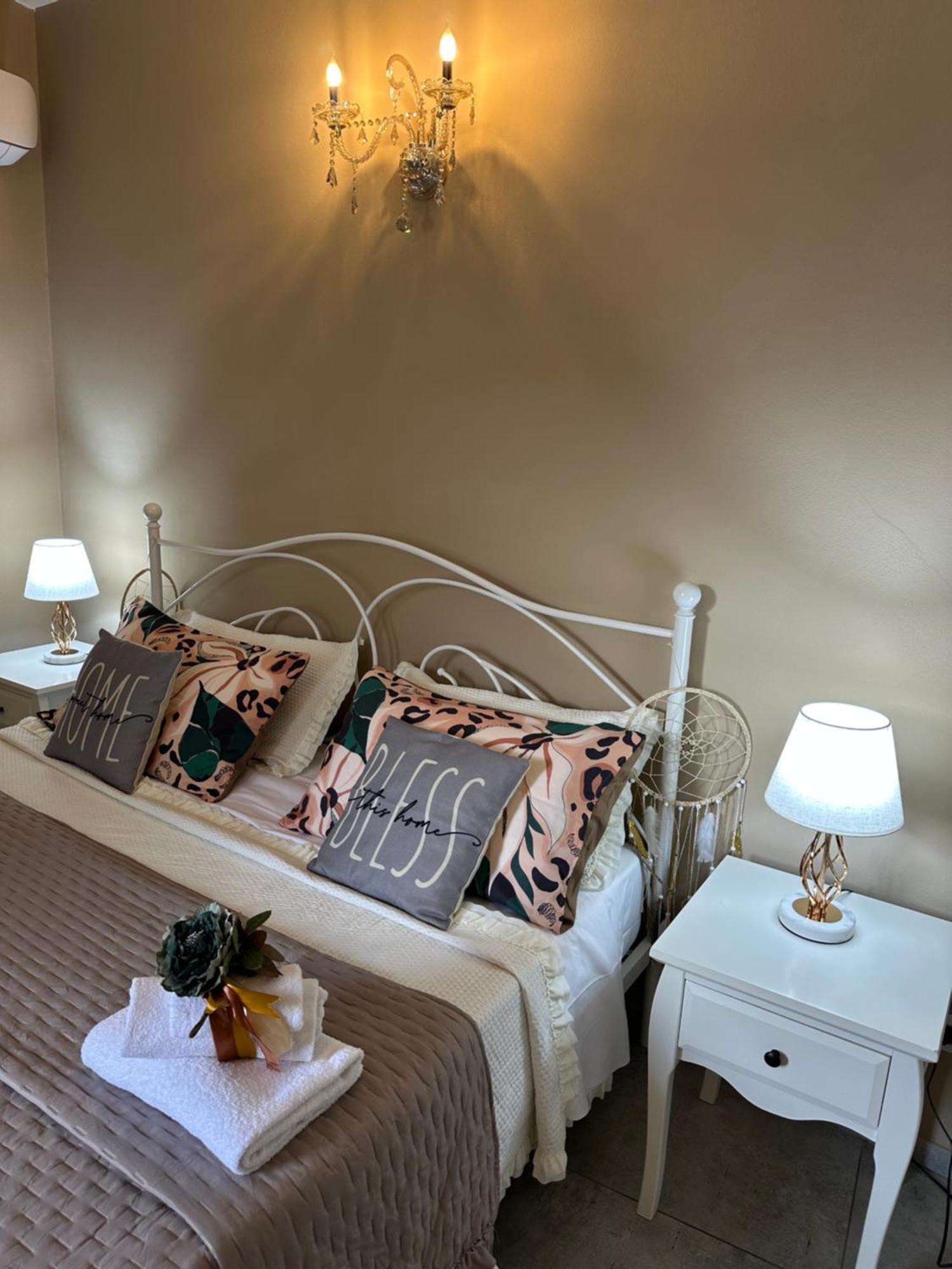 Lo Scrigno Dei Sogni Apartment ซานจีมิญญาโน ภายนอก รูปภาพ
